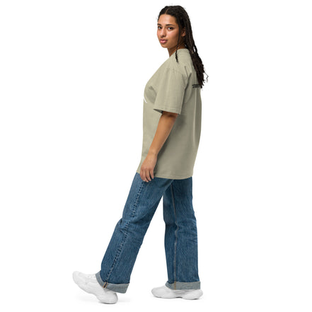 "The conqueror" Oversized  t-shirt